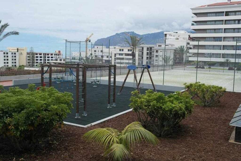 Comfy And Charming Palace Funchal  Bagian luar foto